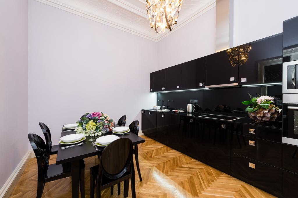 Aparthotel Grand Central Residence By Tkc Prague