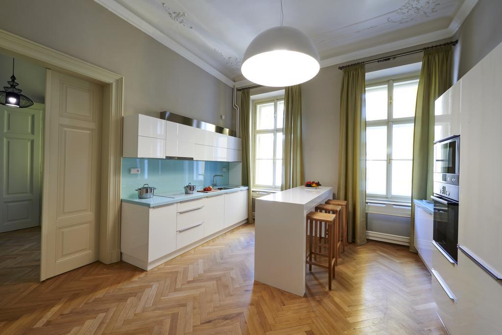 Grand Central Residence By Tkc Prague
